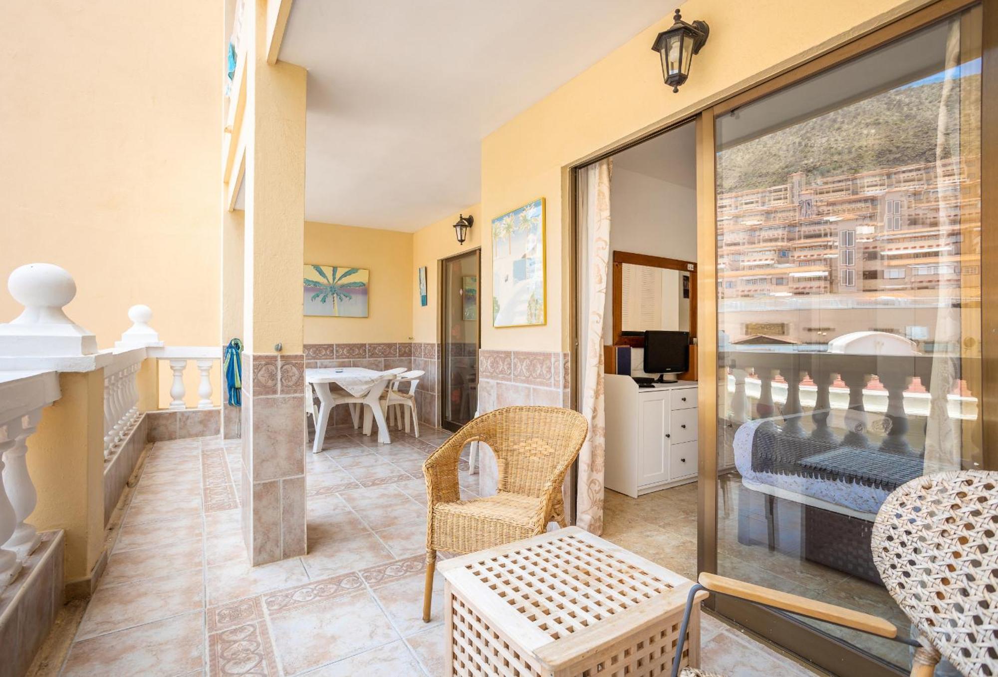 Castle Harbour Melanie'S Apartment By Lovetenerife ลอส กริสเตียนอส ภายนอก รูปภาพ